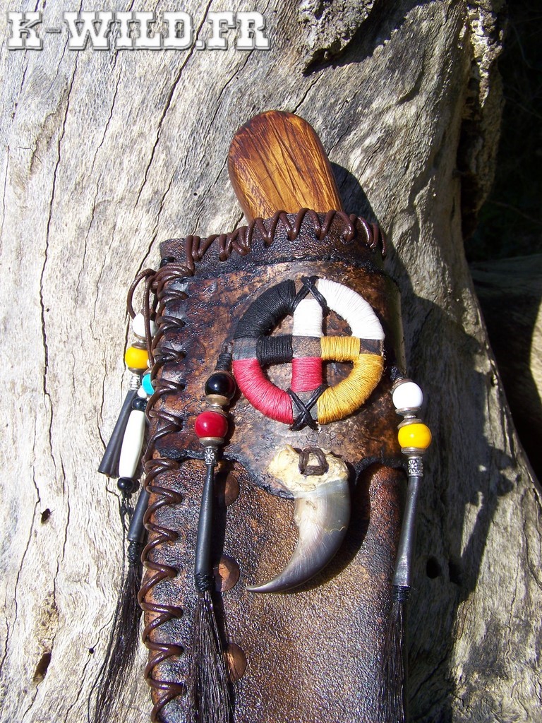 Etui amérindien